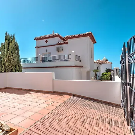 Amazing With Magical View And Pool In Nerja Torrox