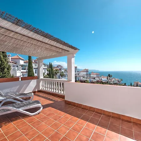 Villa Amazing With Magical View And Pool In Nerja